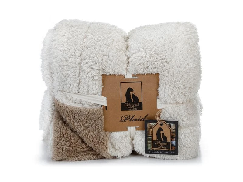 Designed by Lotte Hunde-Decke Wush, 150 × 125 cm 1 Designed by Lotte Hunde-Decke Wush, 150 × 125 cm